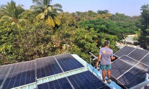 12 Years Under the Sun: Two Rooftop Solar Journeys