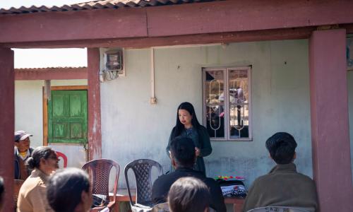 Dr. (Mrs.) Mehriba K. Sohliya, District Medical Health Officer, West Khasi Hills, addressing health centre staff and students from the adjoining school on solar energy and its significance 