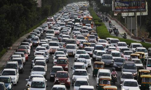 The Delhi government should learn from experiences and design the details carefully.