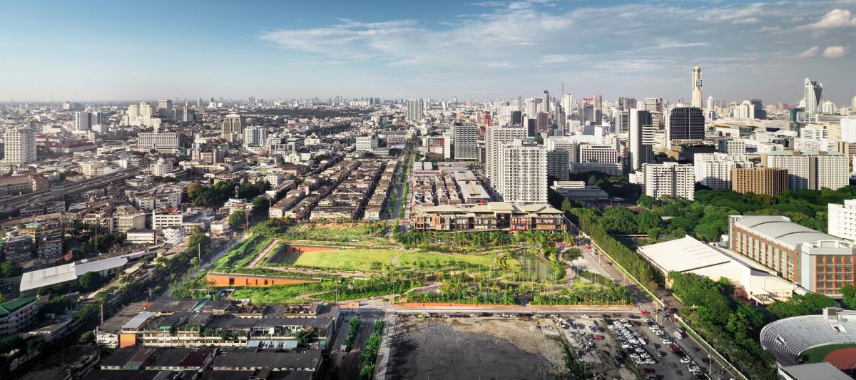 An 11-acre rooftop park in Bangkok’s commercial district directs runoff into a retention system reducing pressure on underground drainage and sewer systems An 11-acre rooftop park in Bangkok’s commercial district directs runoff into a retention system reducing pressure on underground drainage and sewer systems